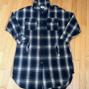 Ci Sono Women’s Blue Tan and Cream Plaid Button Down Shirt/jacket